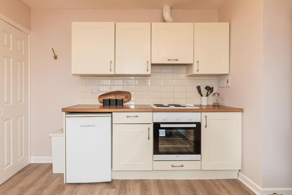 Fully Refurb Drogheda Apt7 3Rd Floor Екстер'єр фото