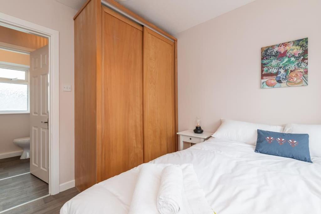 Fully Refurb Drogheda Apt7 3Rd Floor Екстер'єр фото